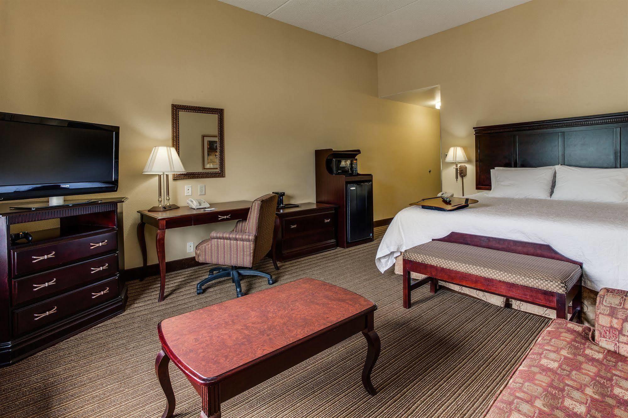 Hampton Inn Bennington Exterior foto
